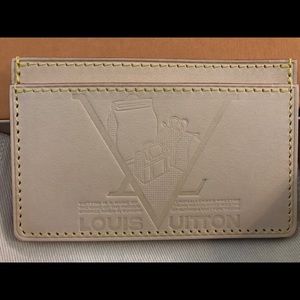 Authentic Brand New Louis Vuitton card holder